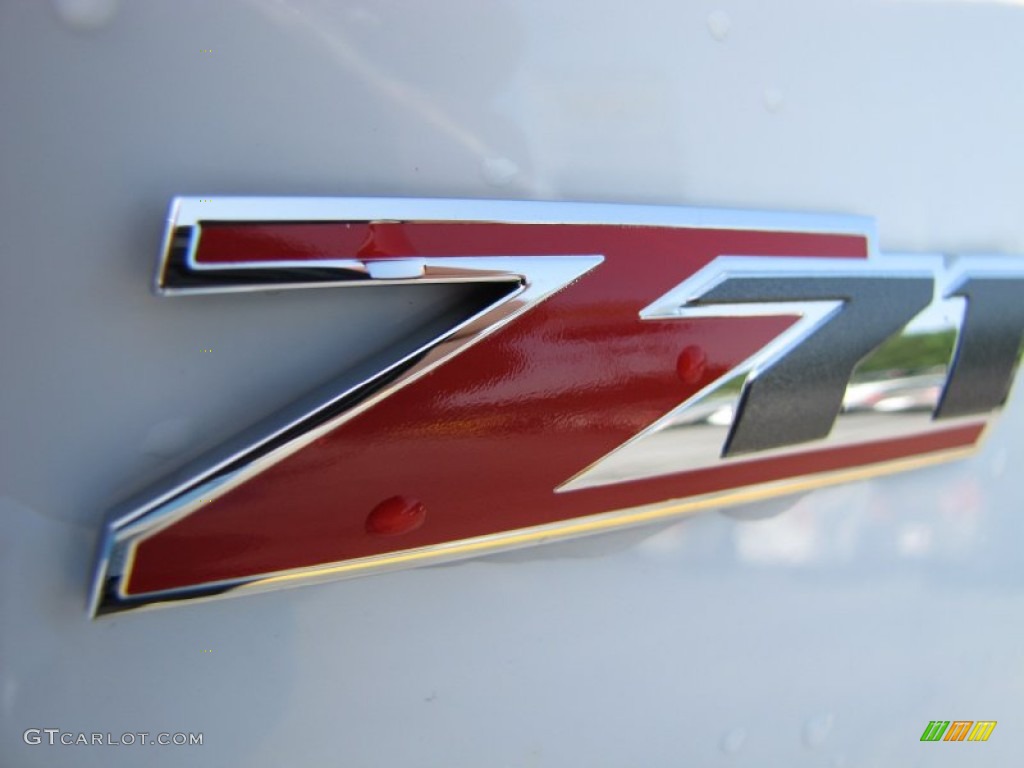 2008 Chevrolet Avalanche LTZ Marks and Logos Photo #51926504