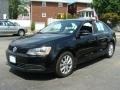 Black - Jetta SE Sedan Photo No. 3