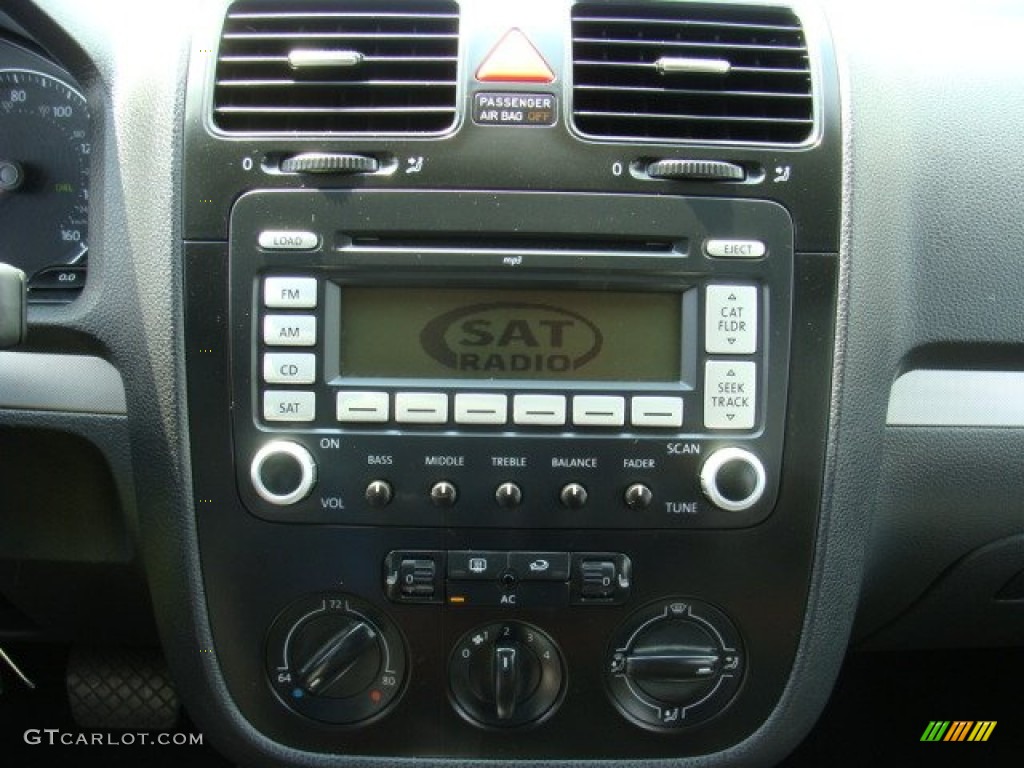 2008 Volkswagen Jetta Wolfsburg Edition Sedan Controls Photo #51928542