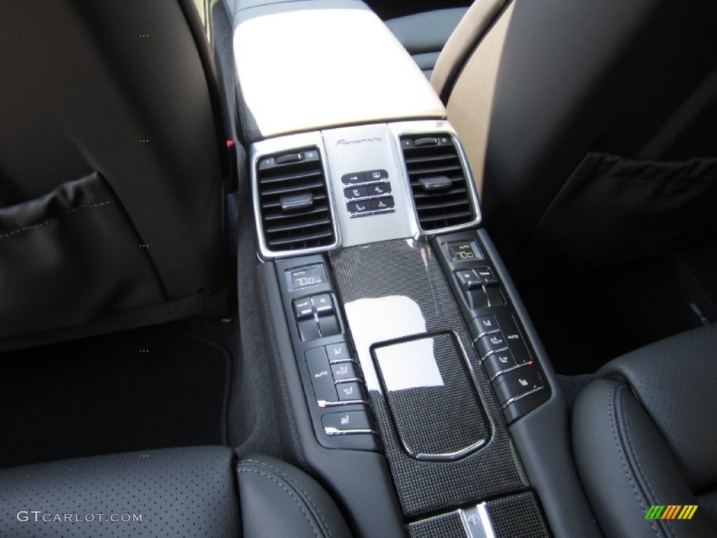 2011 Porsche Panamera Turbo Controls Photo #51928608