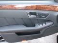 Black - E 350 4Matic Sedan Photo No. 8