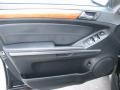 Obsidian Black Metallic - ML 350 4Matic Photo No. 8