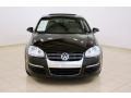 Black - Jetta SE Sedan Photo No. 2