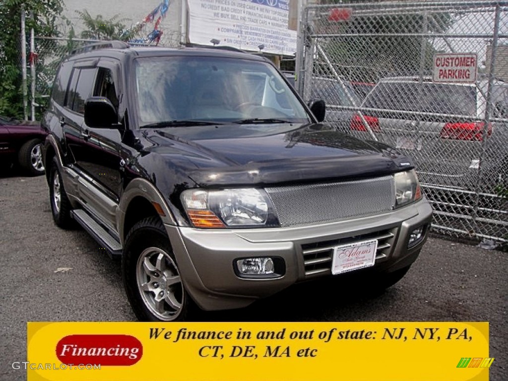 2002 Montero Limited 4x4 - Solano Black Pearlescent / Tan photo #3