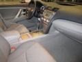 Super White - Camry SE Photo No. 23