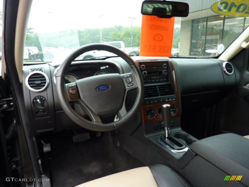 2010 Explorer Eddie Bauer 4x4 - Black / Black/Camel photo #13