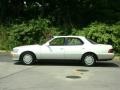 Diamond White Pearl Metallic - LS 400 Photo No. 2