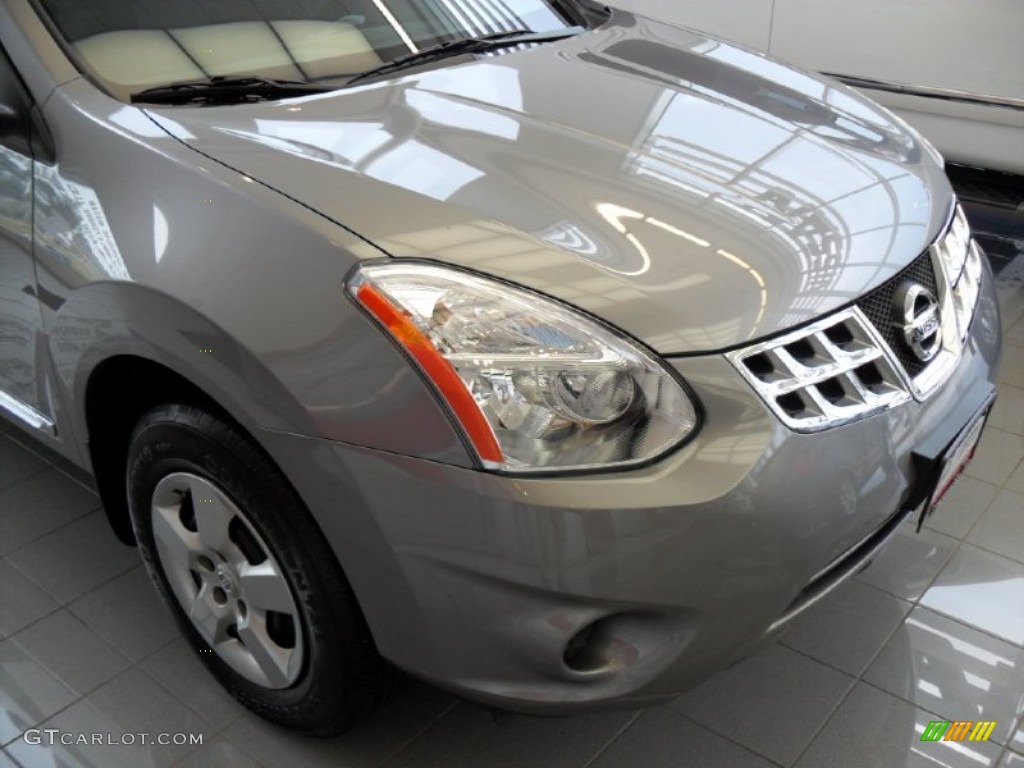 2011 Rogue S AWD - Platinum Graphite / Black photo #14