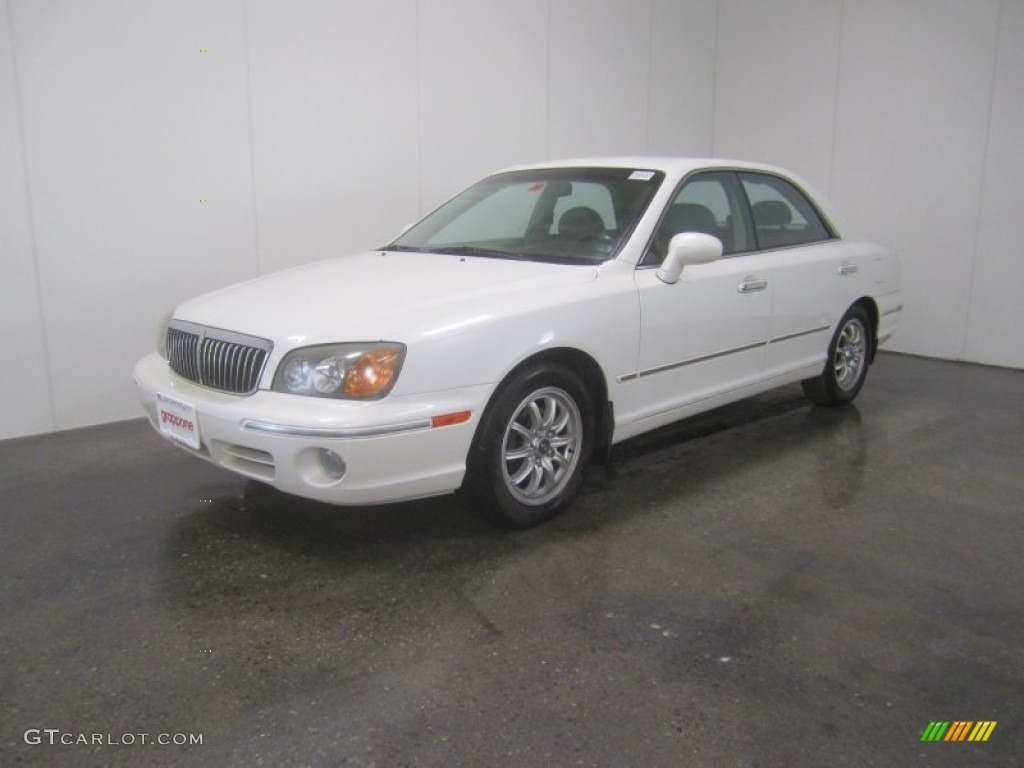 2002 XG350 Sedan - Ivory White Pearl / Beige photo #1