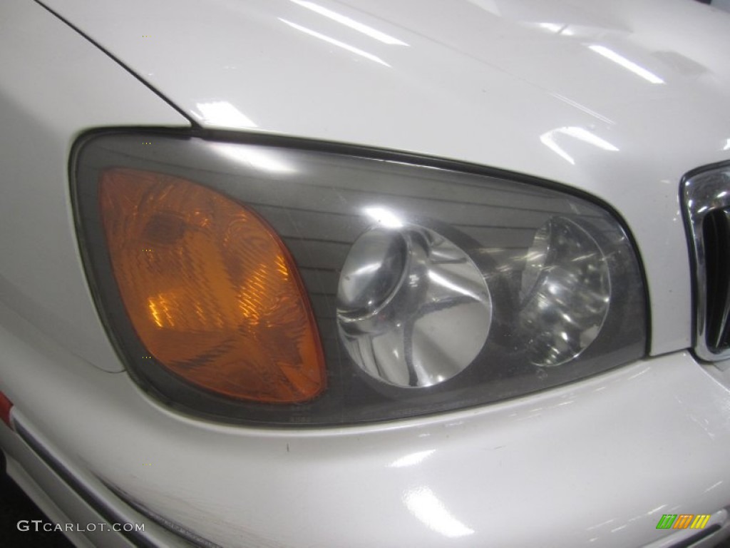 2002 XG350 Sedan - Ivory White Pearl / Beige photo #6