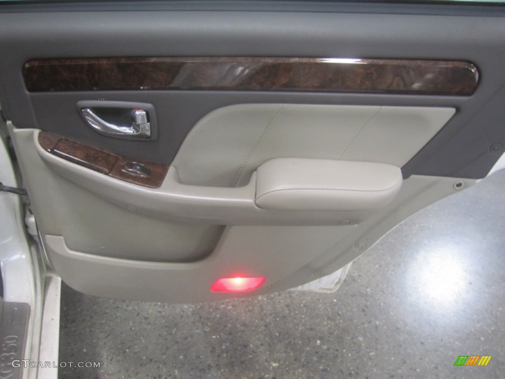 2002 XG350 Sedan - Ivory White Pearl / Beige photo #20