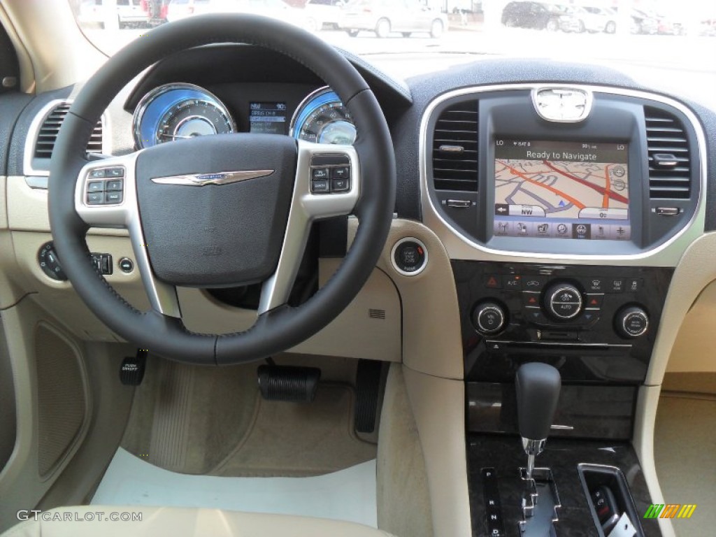 2011 300 Limited - Bright White / Black/Light Frost Beige photo #16