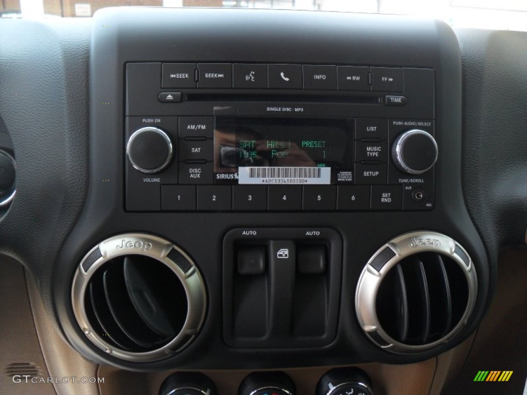 2011 Jeep Wrangler Mojave 4x4 Controls Photo #51941703