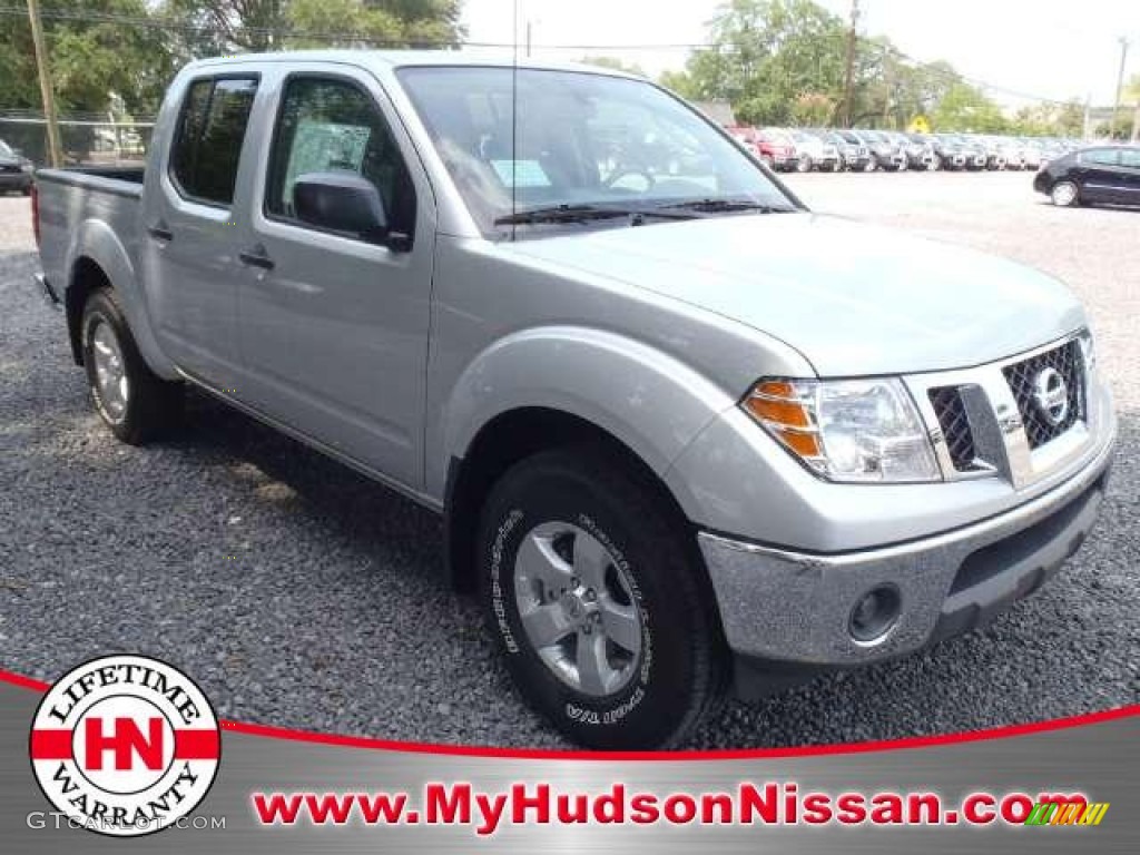 Radiant Silver Metallic Nissan Frontier