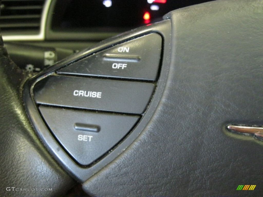 2005 Chrysler Pacifica AWD Controls Photo #51947492