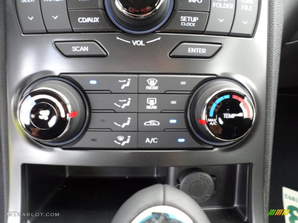 2012 Hyundai Genesis Coupe 2.0T Controls Photo #51950588