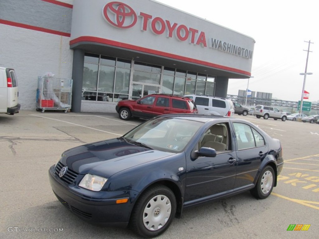 Indigo Blue Volkswagen Jetta