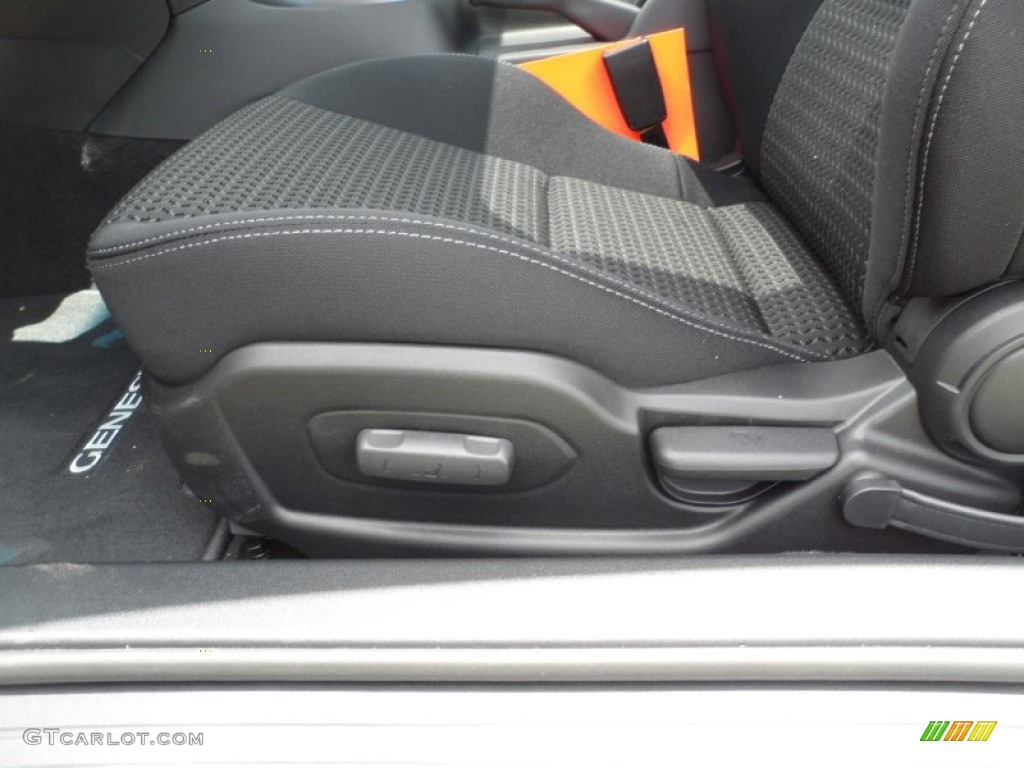 2012 Hyundai Genesis Coupe 2.0T Premium Controls Photo #51951632