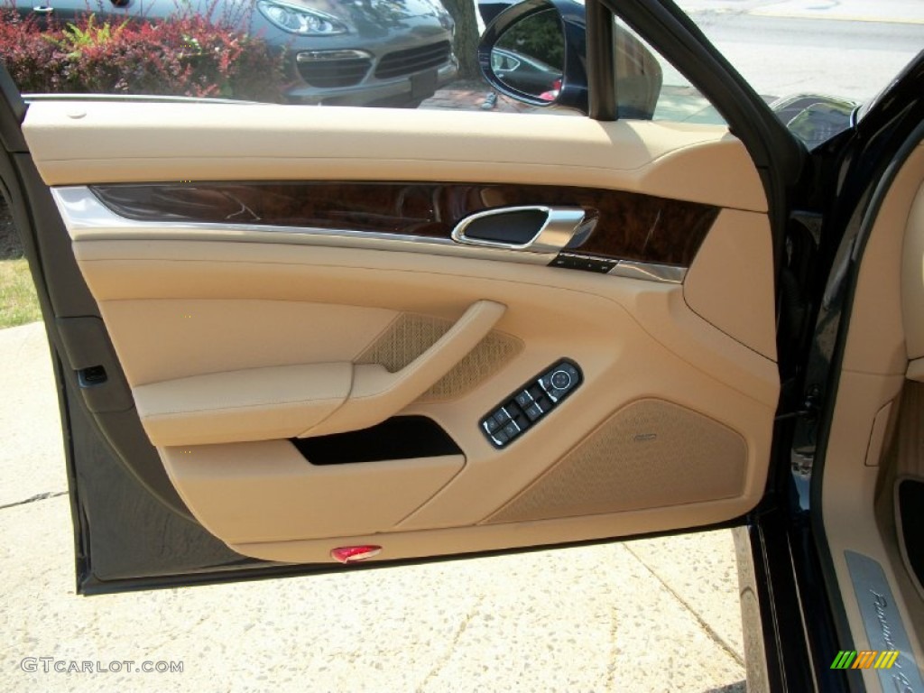 2011 Porsche Panamera 4S Luxor Beige Door Panel Photo #51952355