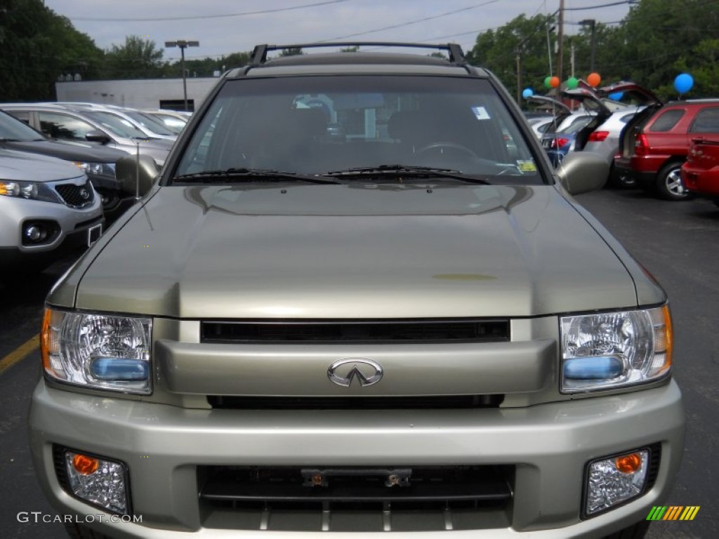 2002 QX4 4x4 - Bronze Metallic / Graphite photo #16