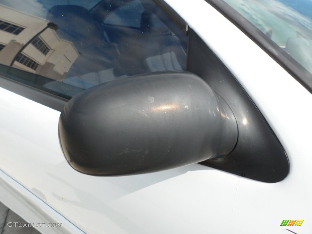 1999 Cavalier Coupe - Bright White / Graphite photo #16