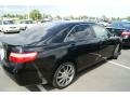 Black - Camry LE Photo No. 2