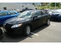 Black - Camry LE Photo No. 4
