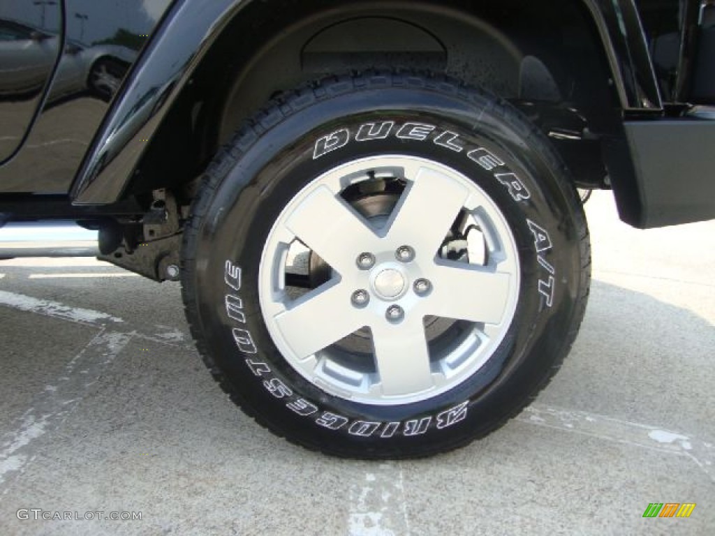 2011 Jeep Wrangler Sahara 4x4 Wheel Photo #51955637