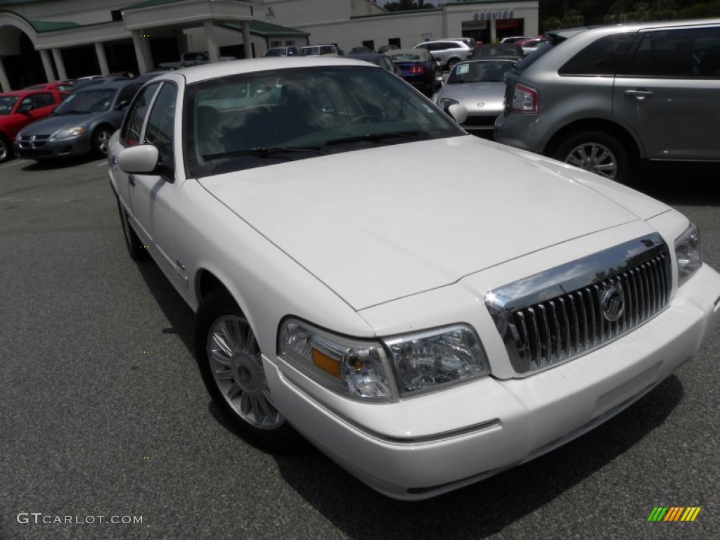 2010 Grand Marquis LS Ultimate Edition - Vibrant White / Light Camel photo #1