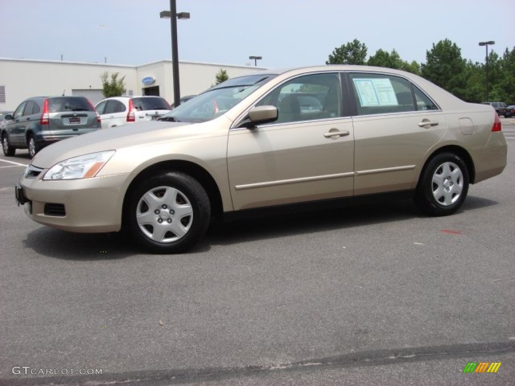 2006 Accord LX Sedan - Desert Mist Metallic / Ivory photo #2