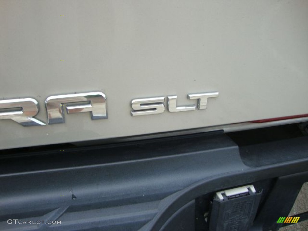 2007 GMC Sierra 3500HD SLT Crew Cab 4x4 Dually Marks and Logos Photos