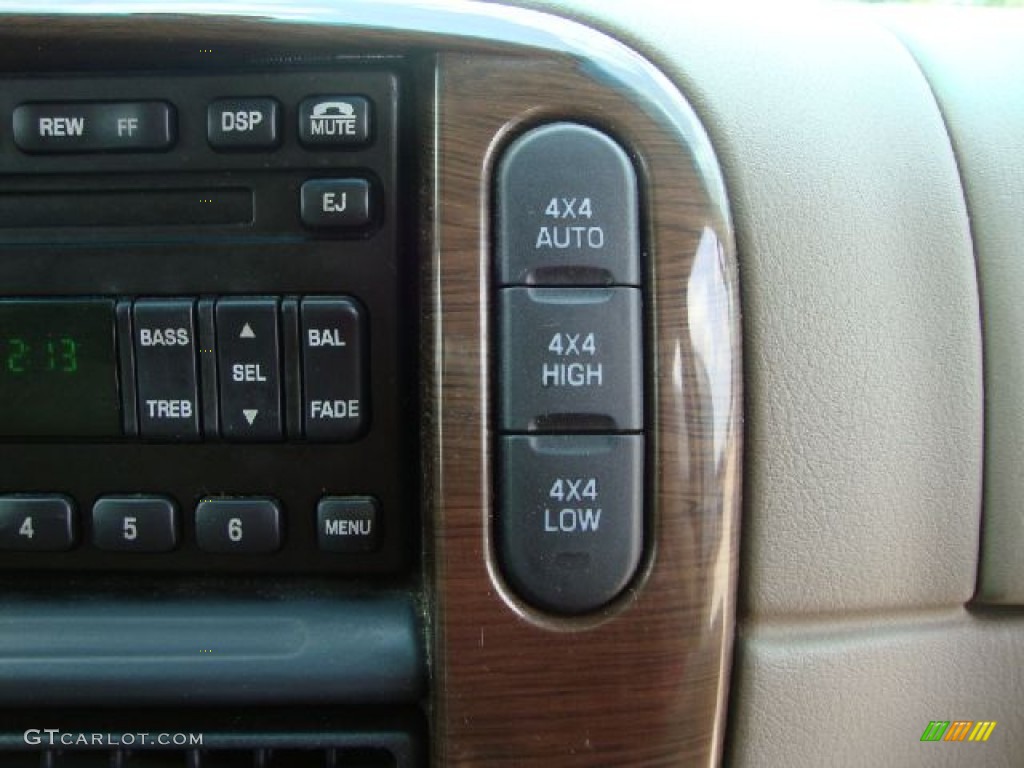 2002 Ford Explorer Eddie Bauer 4x4 Controls Photo #51958976