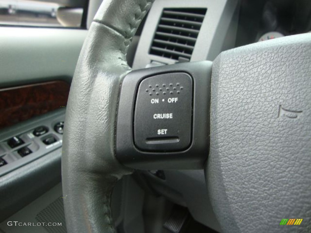 2008 Ram 1500 ST Quad Cab 4x4 - Brilliant Black Crystal Pearl / Medium Slate Gray photo #27