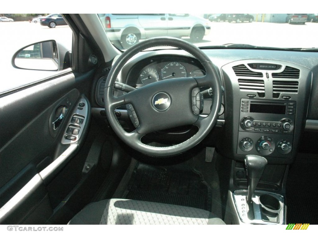2006 Malibu Maxx LT Wagon - Silverstone Metallic / Titanium Gray photo #8
