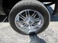 2006 Ford F250 Super Duty XLT SuperCab 4x4 Stake Truck Wheel and Tire Photo