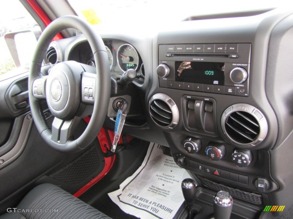 2011 Wrangler Sport S 4x4 - Flame Red / Black photo #10