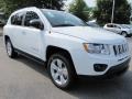 2011 Bright White Jeep Compass 2.0  photo #4