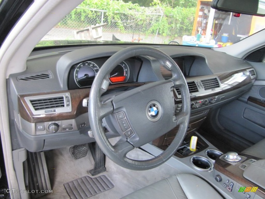 2003 7 Series 745i Sedan - Black Sapphire Metallic / Basalt Grey/Flannel Grey photo #30