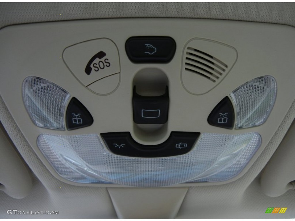 2009 Mercedes-Benz CLK 550 Coupe Controls Photo #51965303