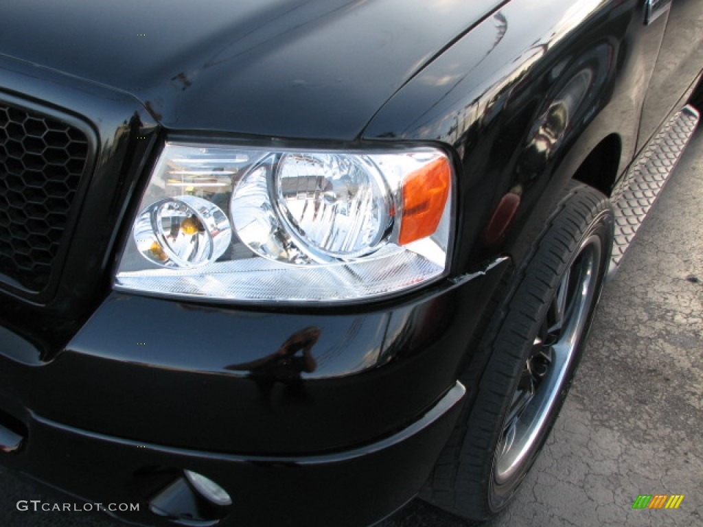 2006 F150 STX SuperCab - Black / Medium/Dark Flint photo #4