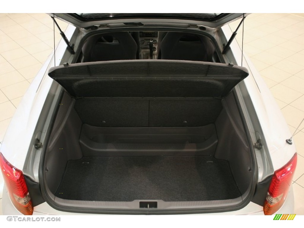 2001 Toyota Celica GT Trunk Photo #51971186