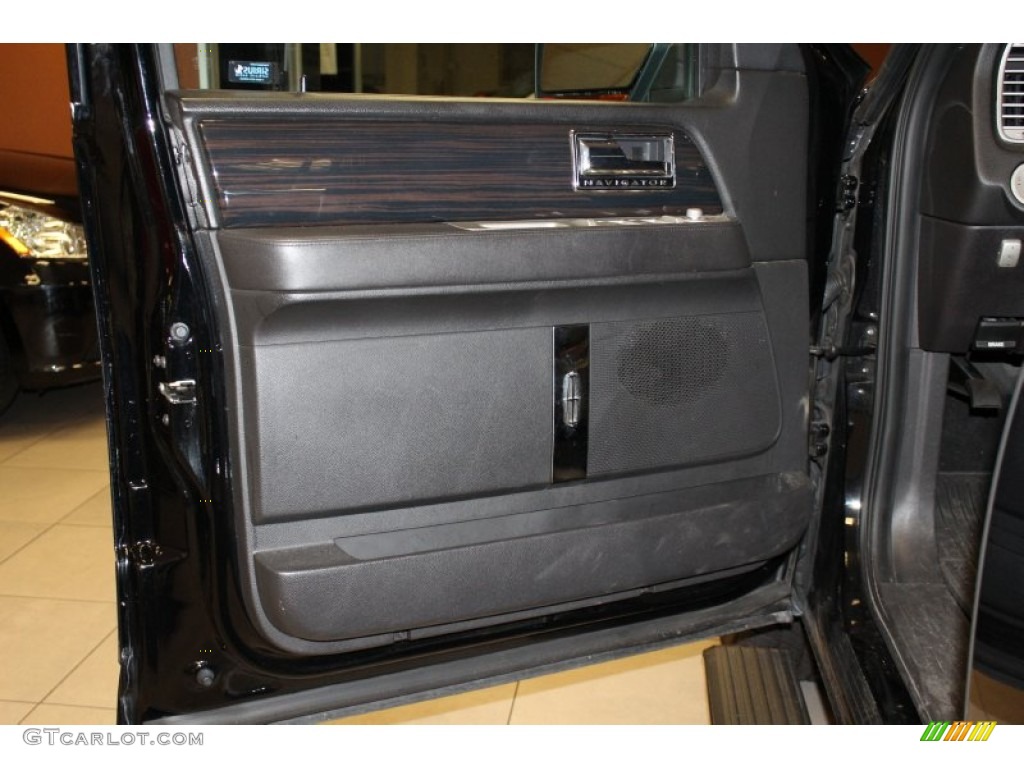 2009 Lincoln Navigator L 4x4 Charcoal Black Door Panel Photo #51972005