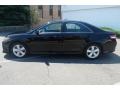 Black - Camry SE Photo No. 2