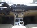 2011 Blizzard White Pearl Toyota Highlander V6  photo #10