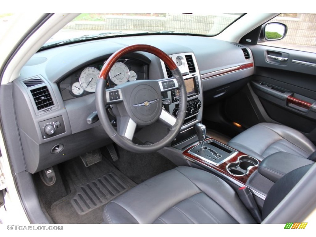 Dark Slate Gray Interior 2009 Chrysler 300 C HEMI AWD Photo #51972581