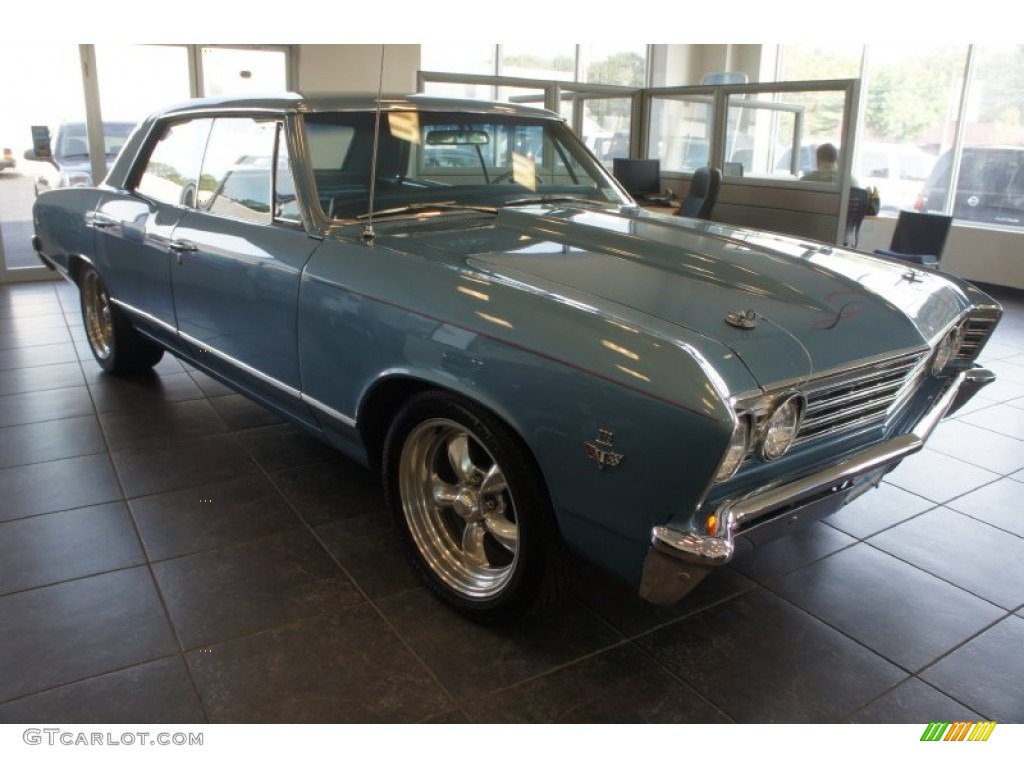 1967 Chevelle Malibu Sedan - Nantucket Blue Metallic / Medium Blue photo #2