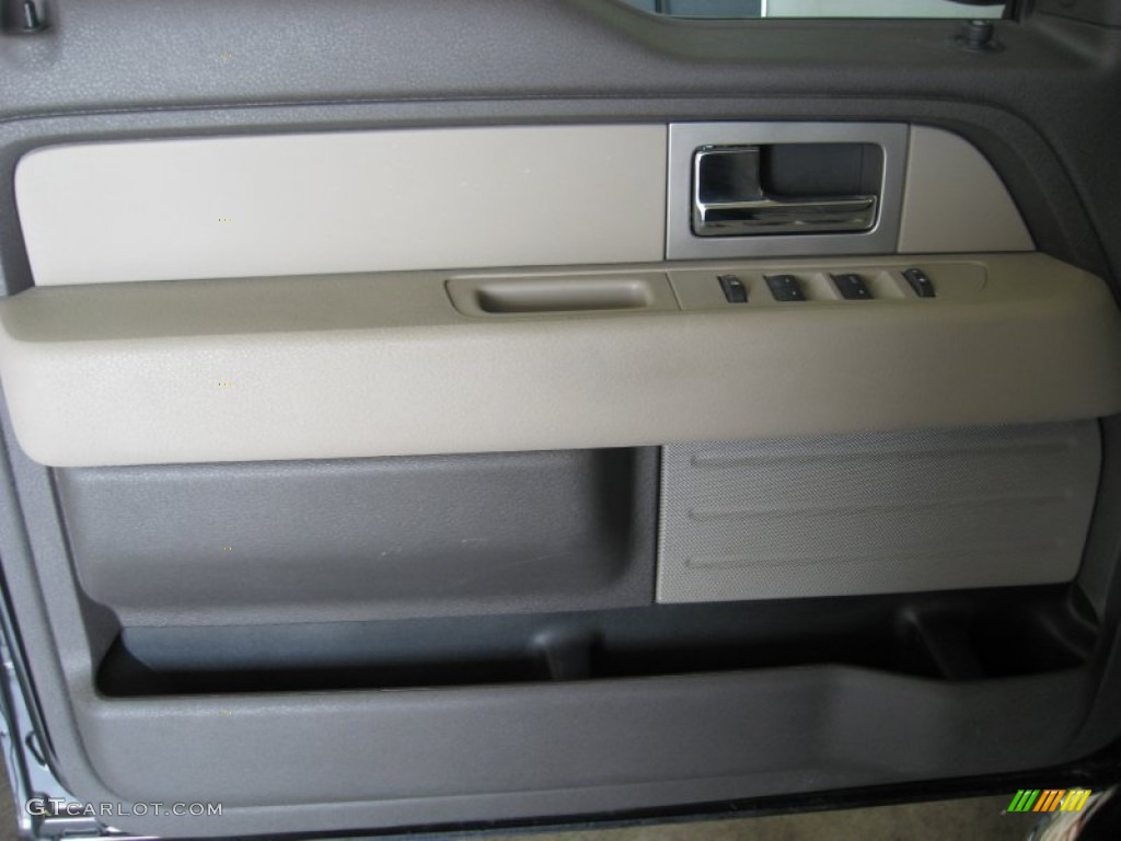 2010 F150 XLT SuperCab - Tuxedo Black / Medium Stone photo #17