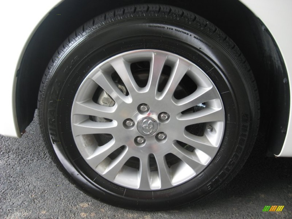 2010 Toyota Sienna Limited Wheel Photo #51976337