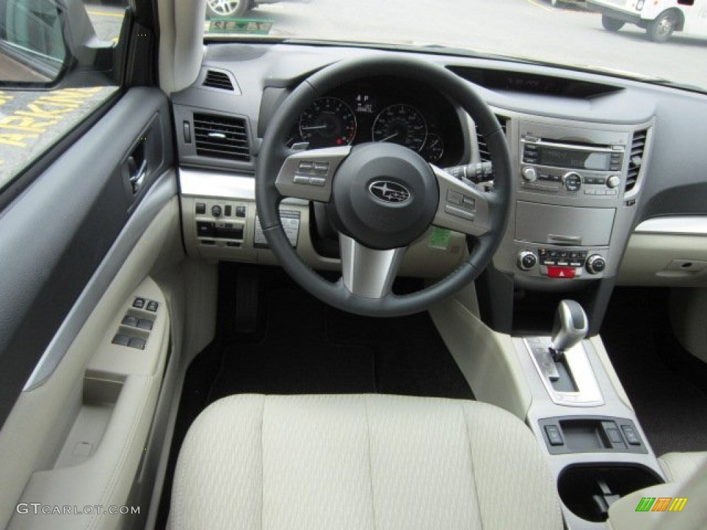 2011 Outback 2.5i Premium Wagon - Caramel Bronze Pearl / Warm Ivory photo #16