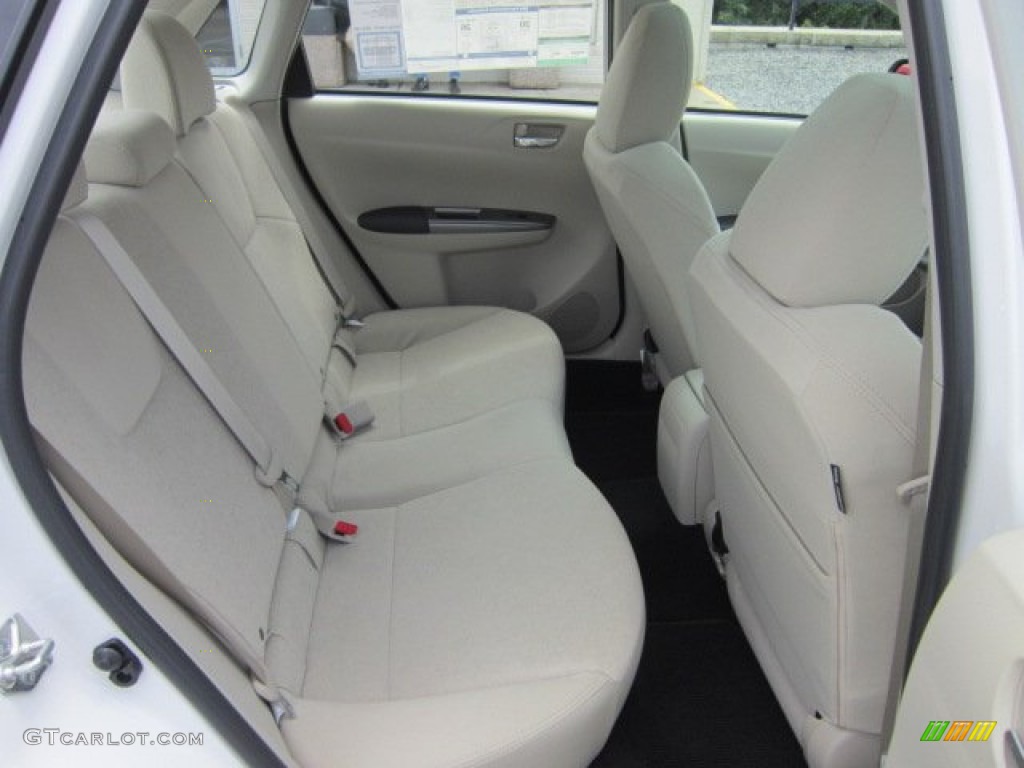 2011 Impreza 2.5i Premium Sedan - Satin White Pearl / Ivory photo #18